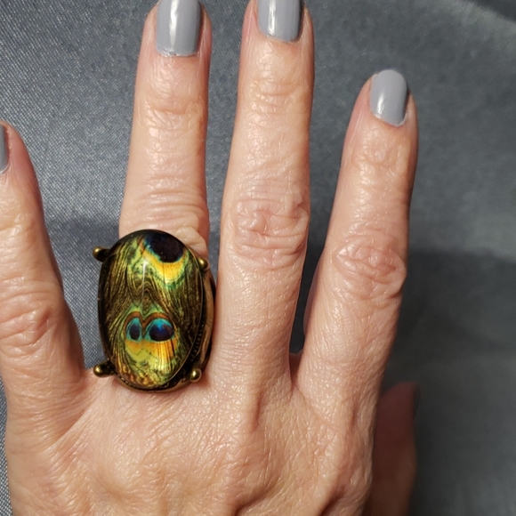 Brass fashion peacock ring - Picture 1 of 4